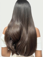 Load image into Gallery viewer, Premium Single-Donor Raw Straight Hair Bundles Vietnamese