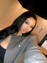 Load image into Gallery viewer, Hd Lace Frontal Wig 13x6 Straight Raw Hair Natural 1b Colour